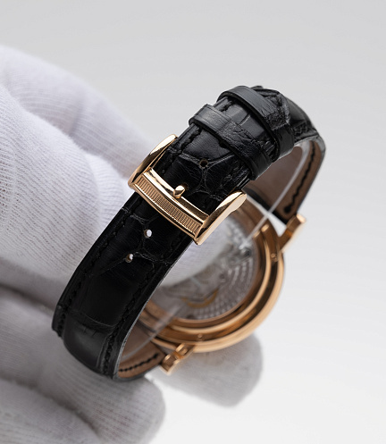 Toric Tourbillon in Rose Gold