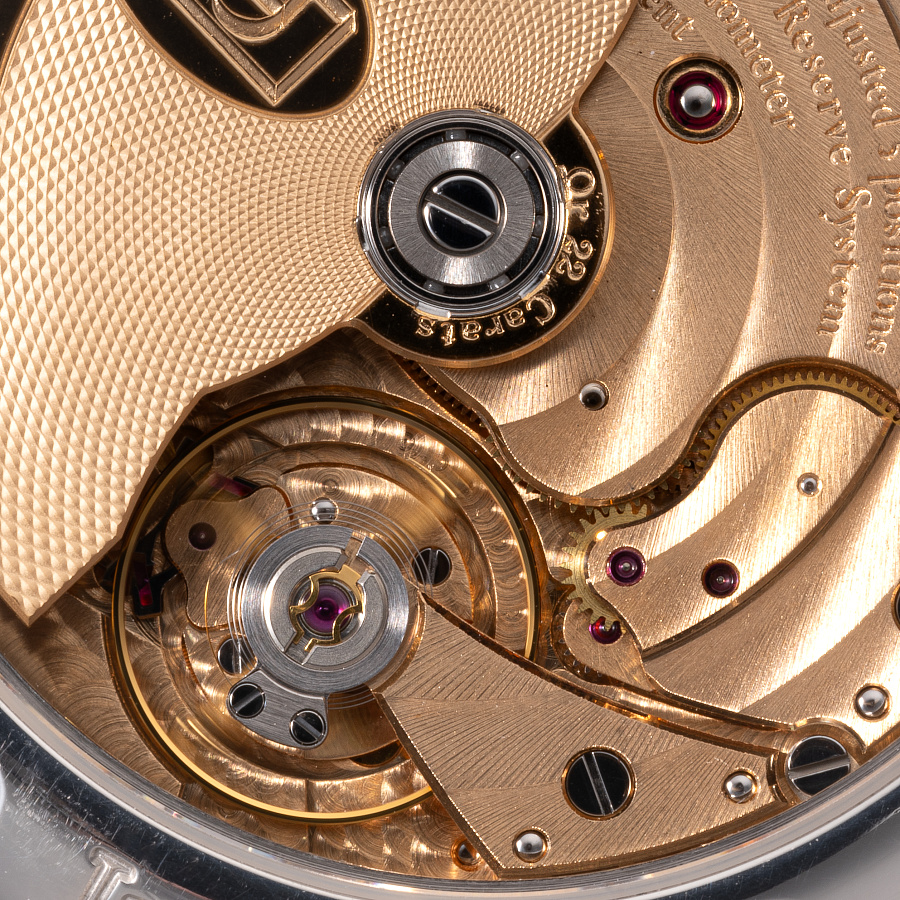 Octa Reserve de Marche in 40mm Platinum Case