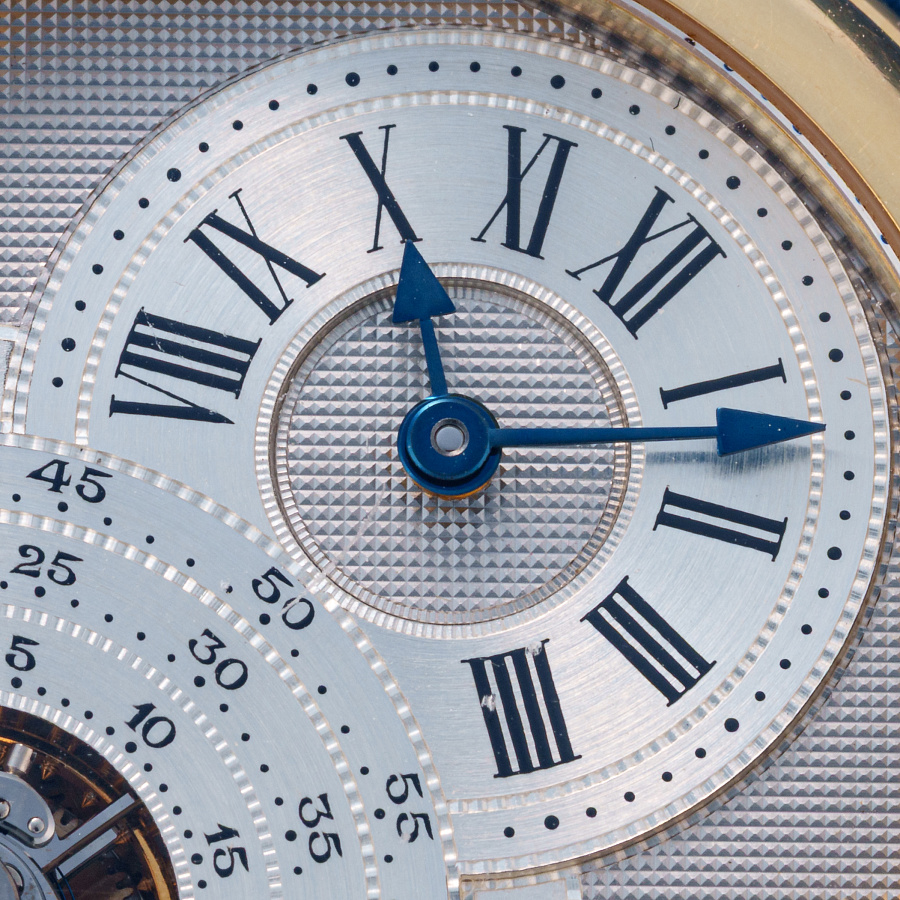 Regulateur Tourbillon in Yellow Gold with Clous de Paris "Ripe Banana"