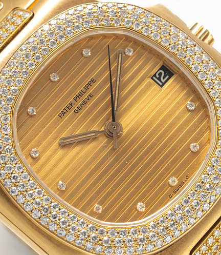 Nautilus with Diamonds in Yellow Gold "Doreé" Dial "Maradona"