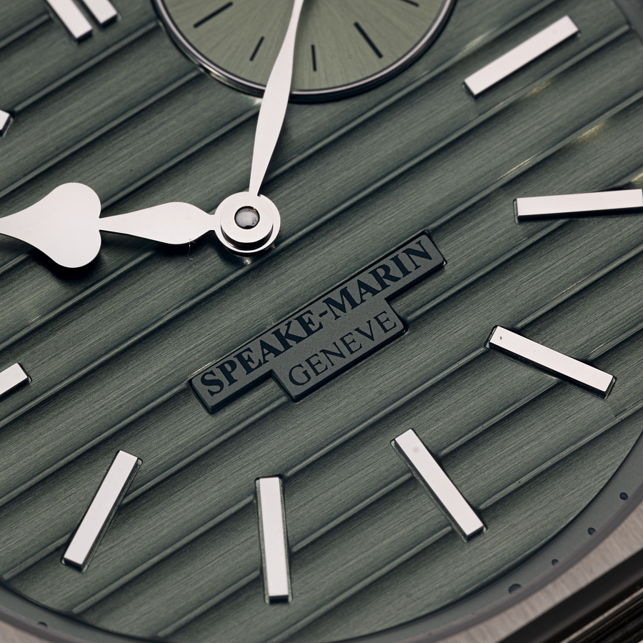 Ripples with Metallic Green Dial