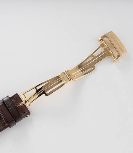 Royal Oak Dual Time in Rosegold