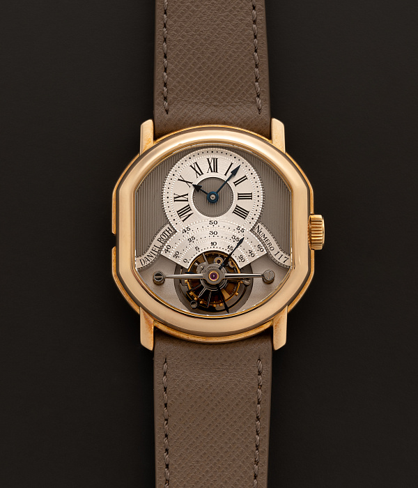 Regulateur Tourbillon in Yellow Gold