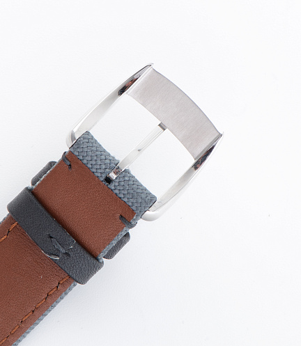 28QDRSC Piece Unique in Stainless Steel with MOP Dial