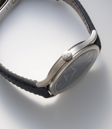 Calatrava in White Gold limited to 15 Pieces for Sommazi