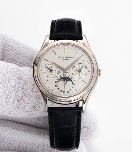 Perpetual Calendar in White Gold