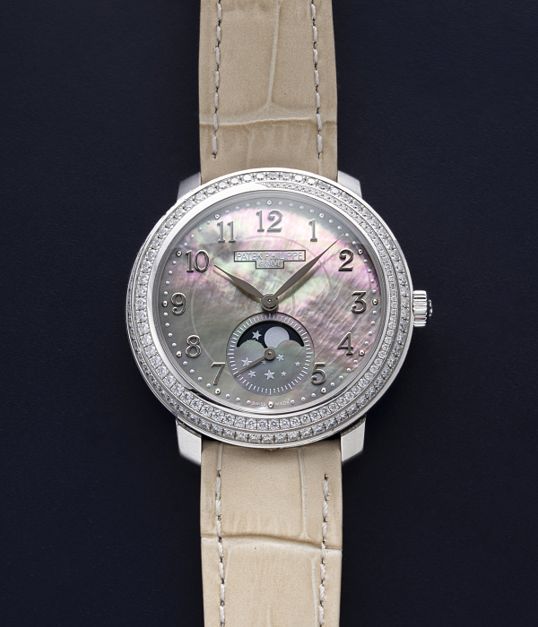 Complication in White Gold