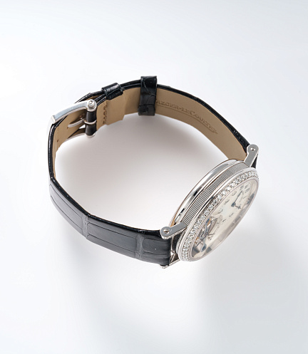 Classique Tourbillon with MOP Dial