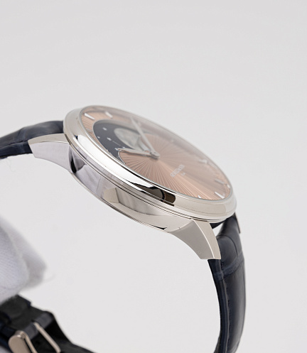 Perpetual Moon in Platinum with Salmon Dial