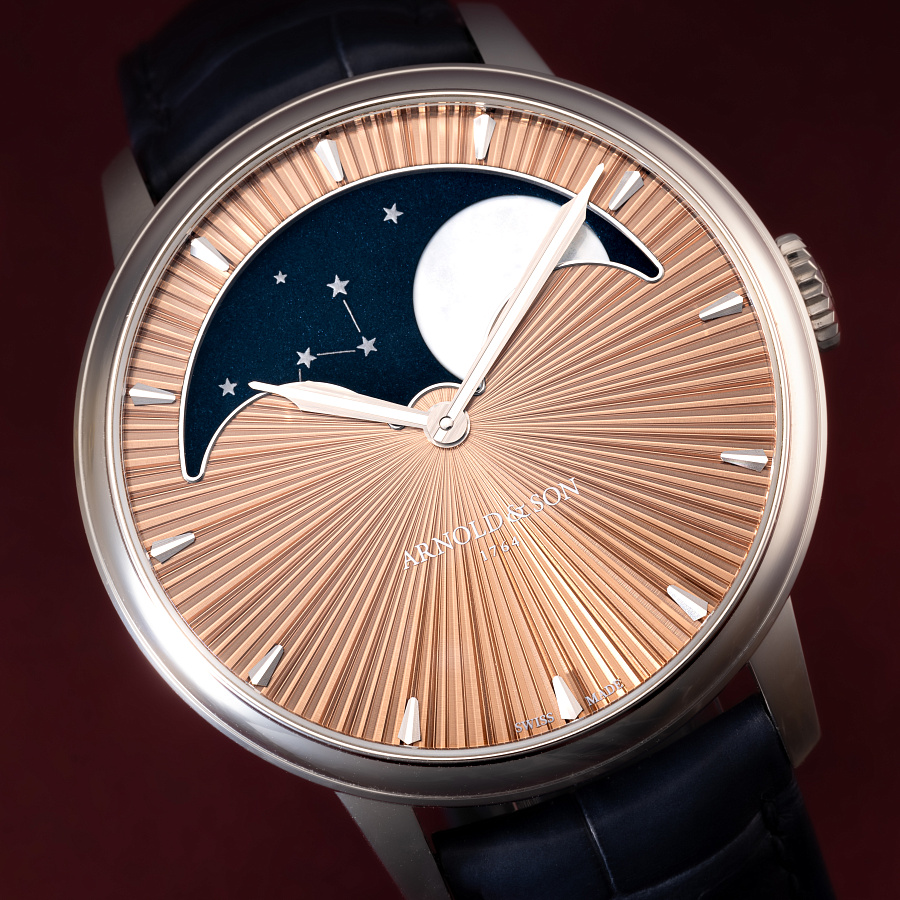 Perpetual Moon in Platinum with Salmon Dial