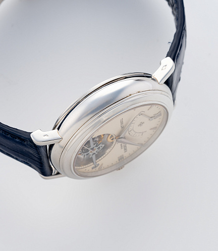 Patrimony Tourbillon in Platinum