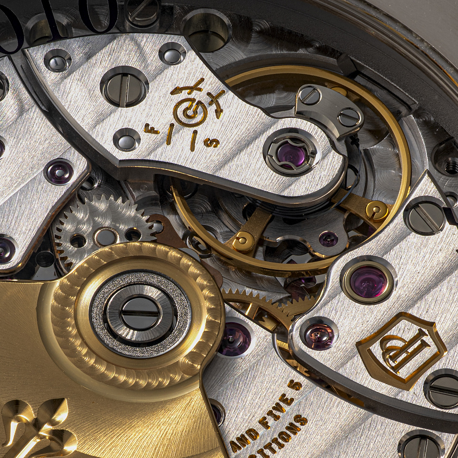 Calatrava in White Gold limited to 15 Pieces for Sommazi