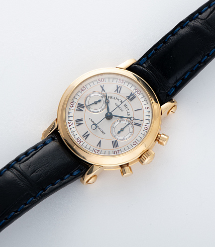 Chronograph in Yellow Gold