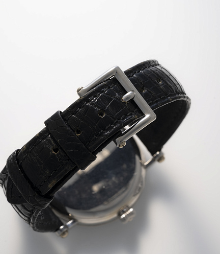 Moonphase Power Reserve in Platinum