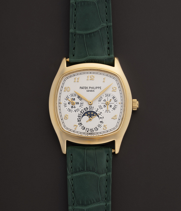 Perpetual Calendar in Yellow Gold