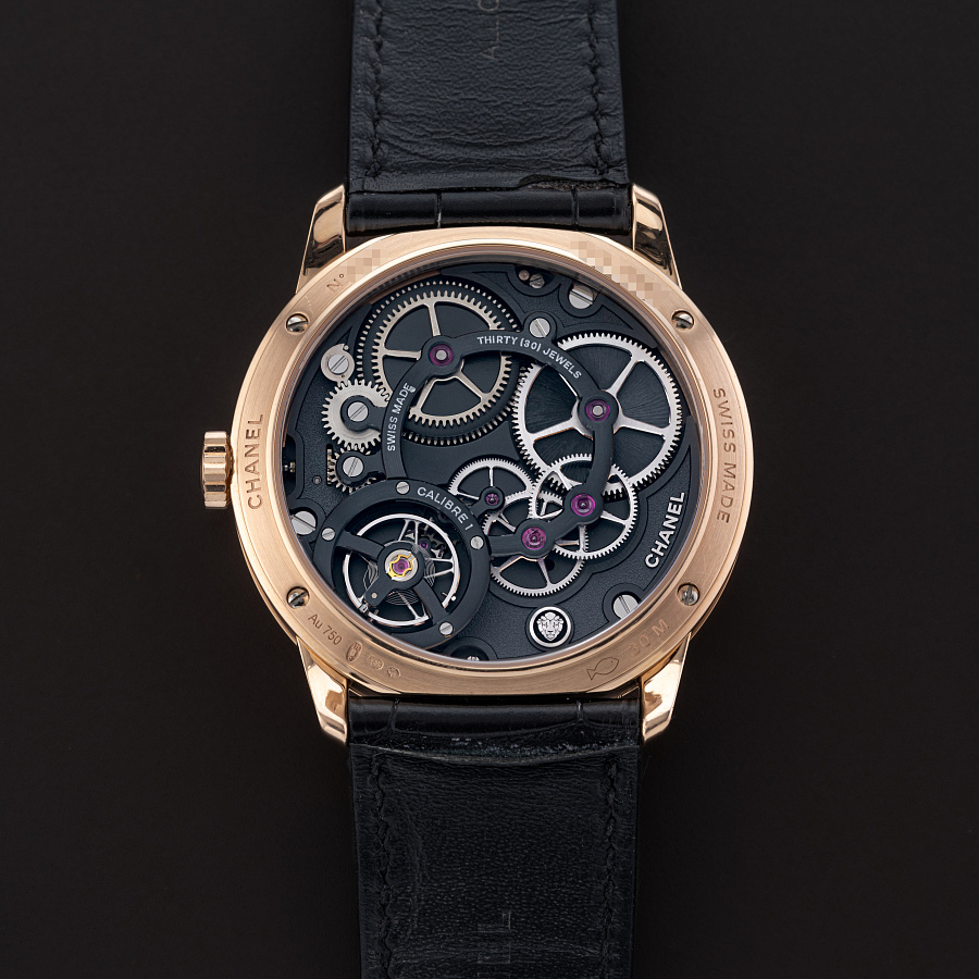 Monsieur de Chanel in Rose Gold