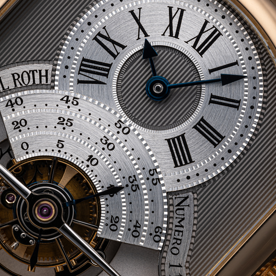 Regulateur Tourbillon in Yellow Gold