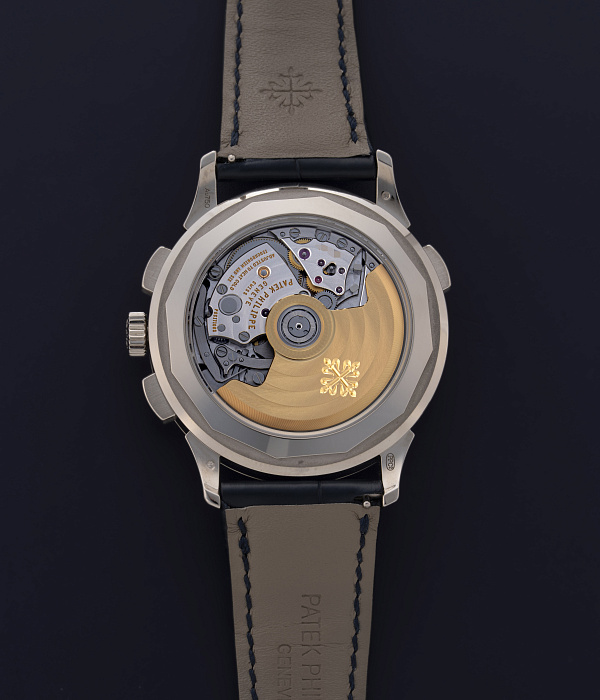 World Time Chronograph in White Gold