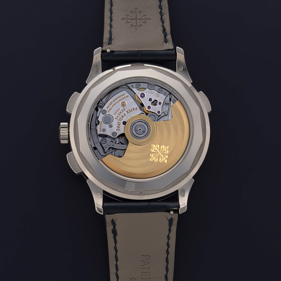 World Time Chronograph in White Gold