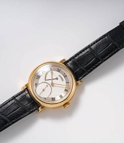 Series 2 in Yellow Gold with a Blued Power Reserve Hand