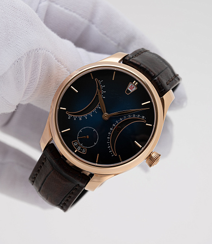 Endeavour Chinese Calendar in Rose Gold
