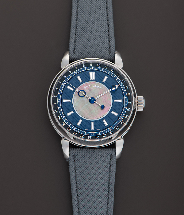 28QDRSC Piece Unique in Stainless Steel with MOP Dial