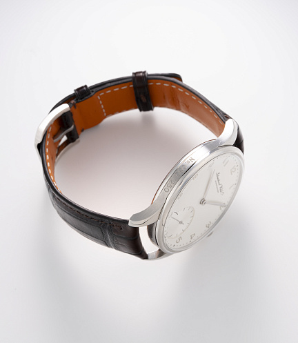 Portuguese Hand-Wound 125 Anniversary Limited Edition in Platinum