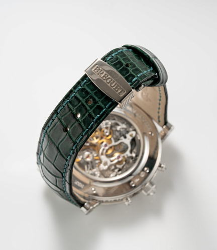 Classique Chronograph in White Gold