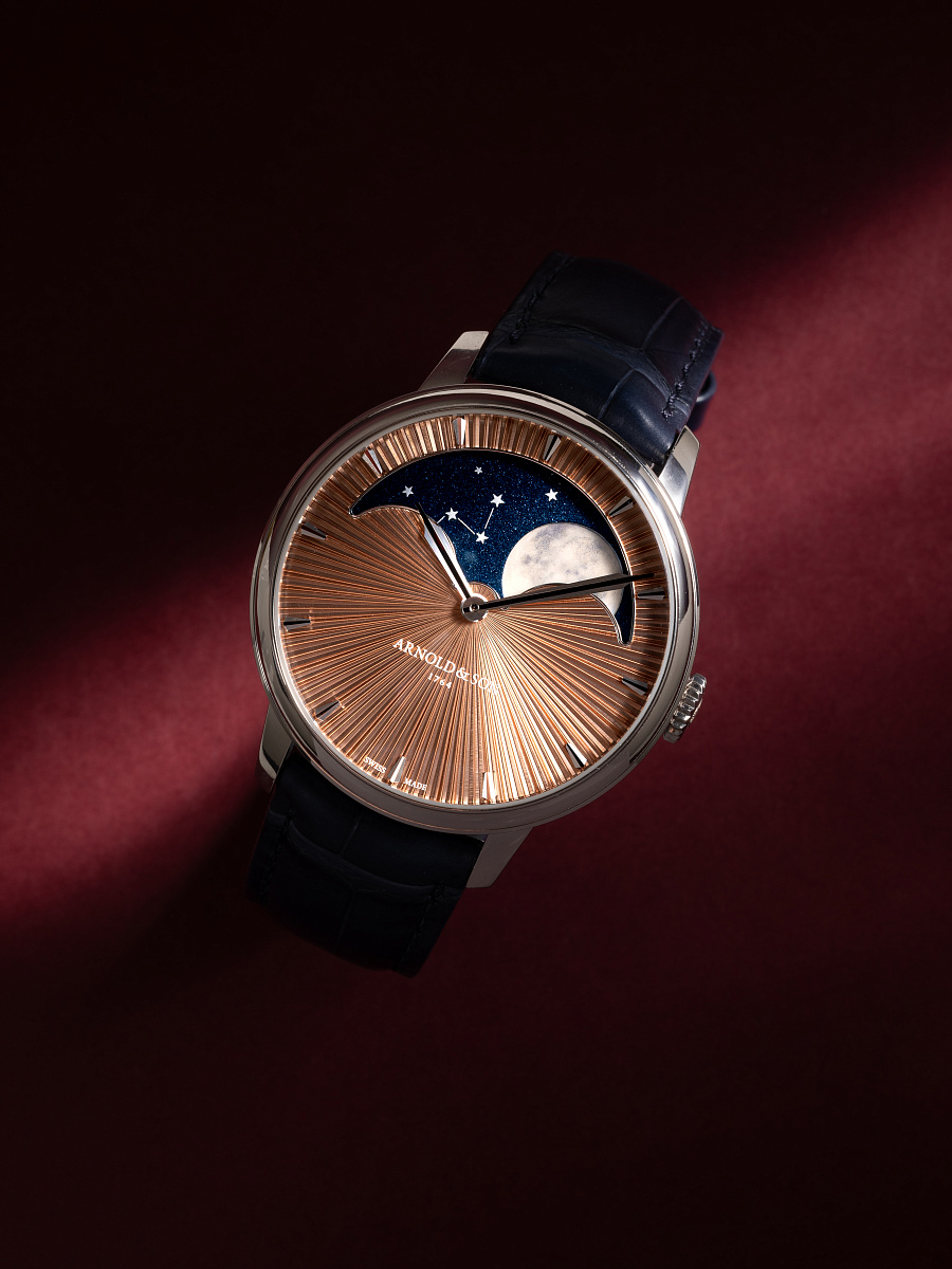 Perpetual Moon in Platinum with Salmon Dial
