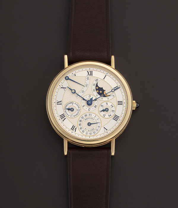 Classique Perpetual Calendar in Yellow Gold