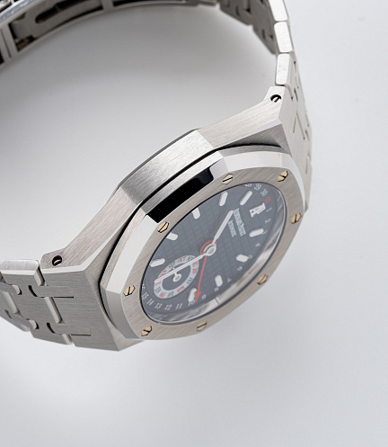 Royal Oak Annual Calendar